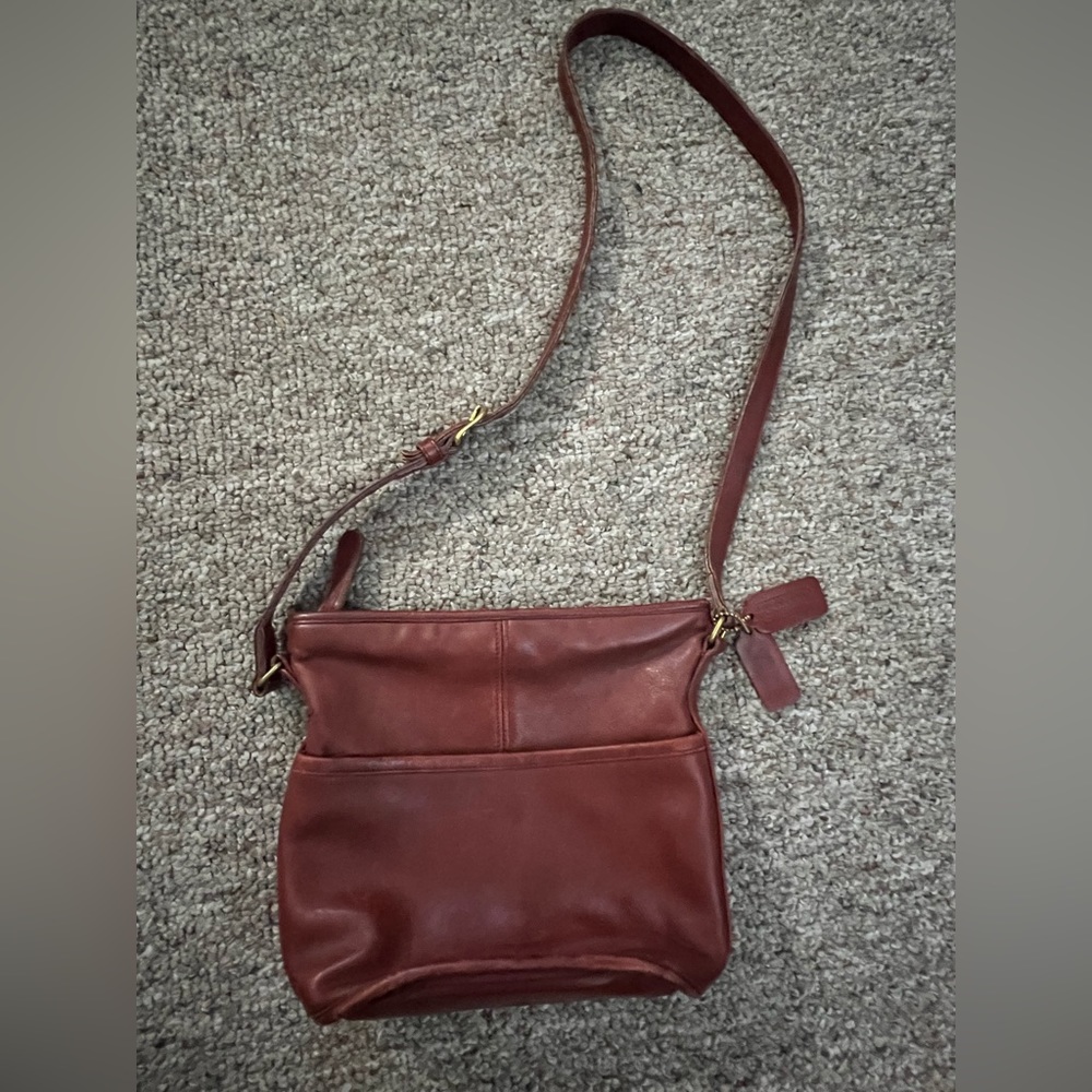 COACH vintage leather bucket style crossbody